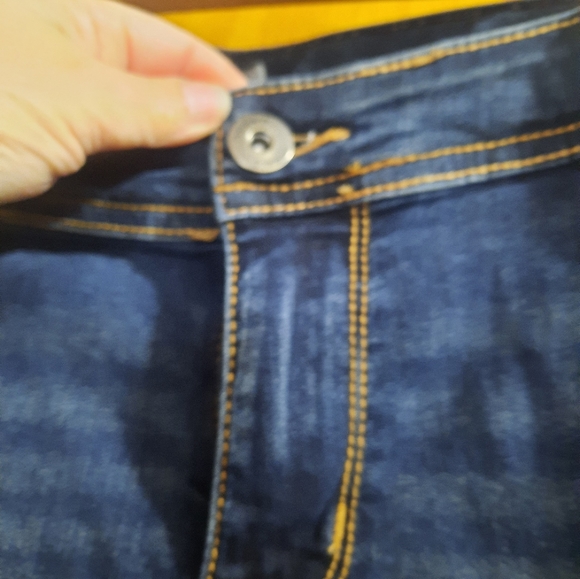 Torrid Luxe Slim Boot jean, 12S - Picture 2 of 5